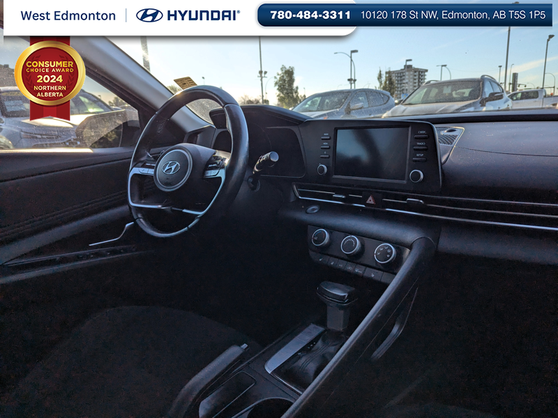 2022  Elantra Preferred in Edmonton, Alberta - 10 - w1024h768px