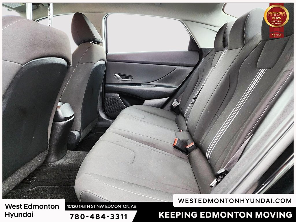 2022 Hyundai Elantra Preferred in Edmonton, Alberta - 15 - w1024h768px