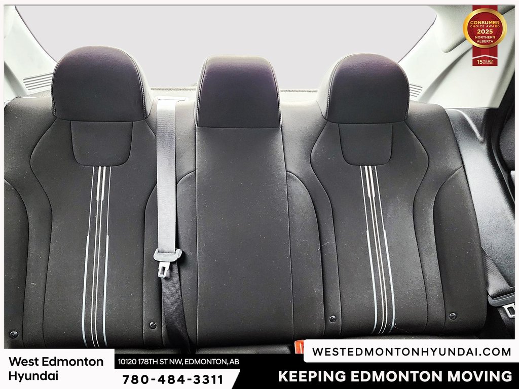 2022 Hyundai Elantra Preferred in Edmonton, Alberta - 34 - w1024h768px