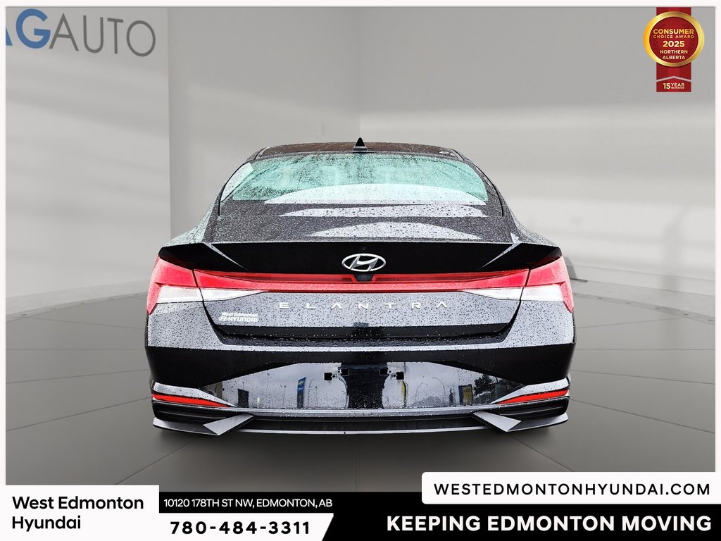 2022 Hyundai Elantra Preferred in Edmonton, Alberta - 8 - w1024h768px