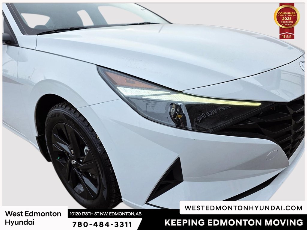 2022 Hyundai Elantra Preferred in Edmonton, Alberta - 14 - w1024h768px