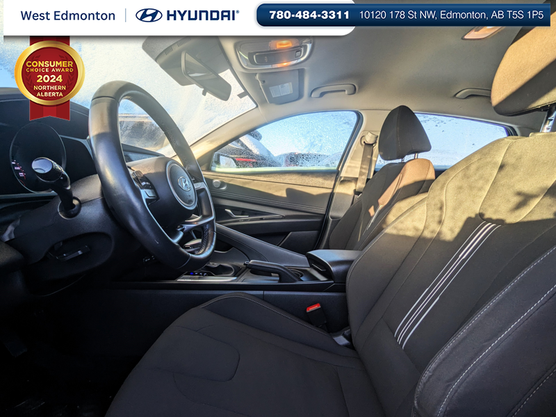 2023 Hyundai Elantra Preferred in Edmonton, Alberta - 7 - w1024h768px