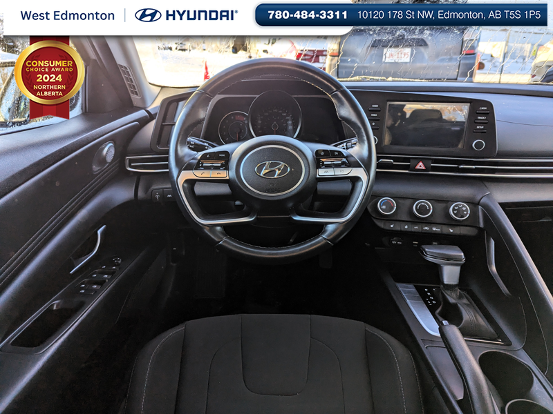 2023 Hyundai Elantra Preferred in Edmonton, Alberta - 11 - w1024h768px