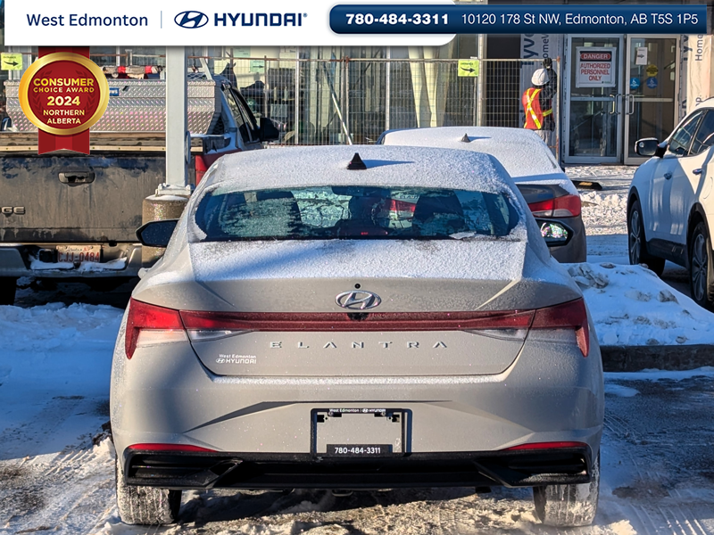 2023 Hyundai Elantra Preferred in Edmonton, Alberta - 5 - w1024h768px