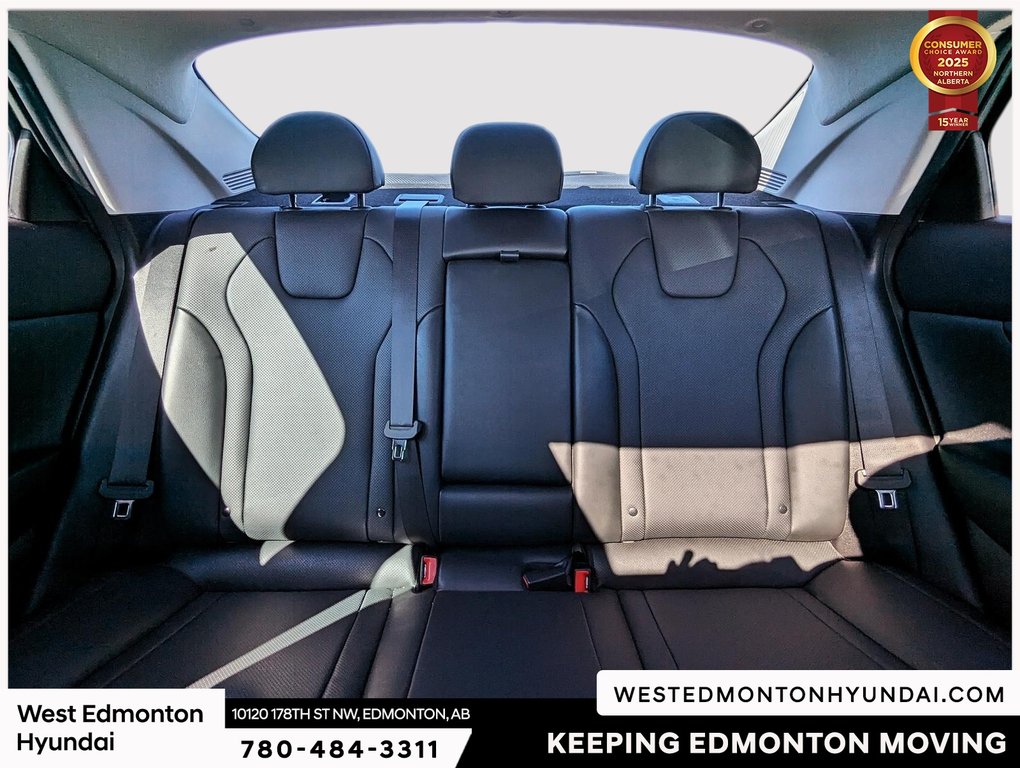 2023 Hyundai Elantra Luxury in Edmonton, Alberta - 17 - w1024h768px