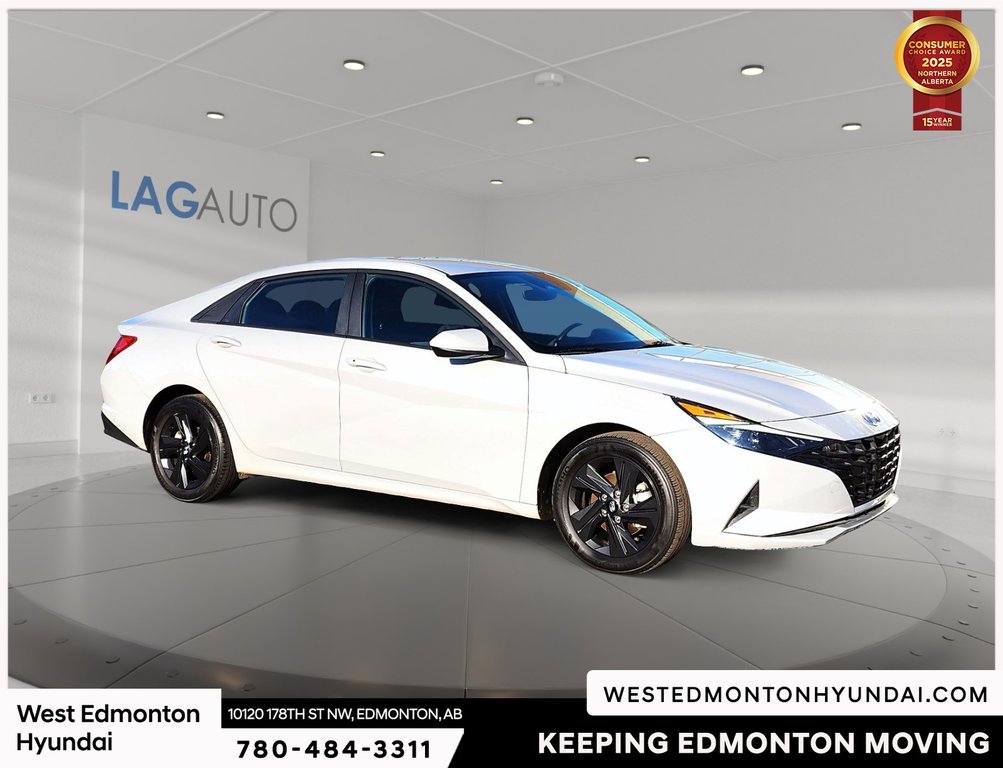 2023 Hyundai Elantra Preferred in Edmonton, Alberta - 12 - w1024h768px