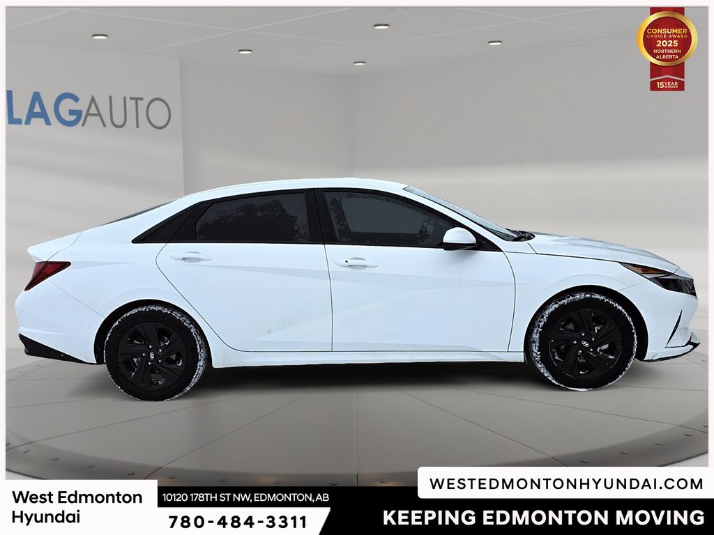 2023 Hyundai Elantra Preferred in Edmonton, Alberta - 10 - w1024h768px