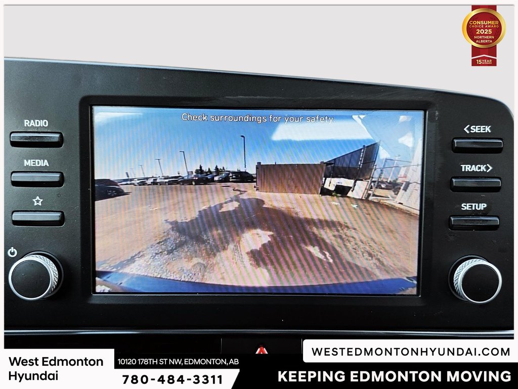 2023 Hyundai Elantra Essential in Edmonton, Alberta - 17 - w1024h768px