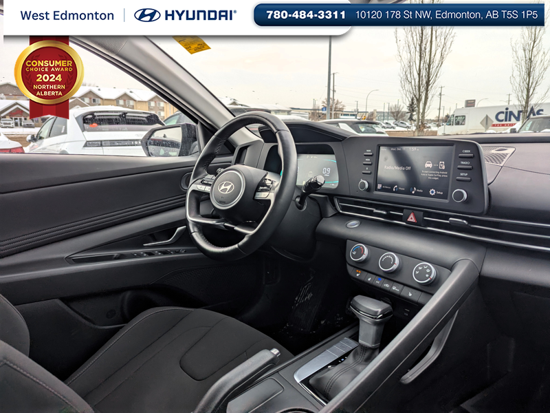 2024 Hyundai Elantra Preferred in Edmonton, Alberta - 10 - w1024h768px