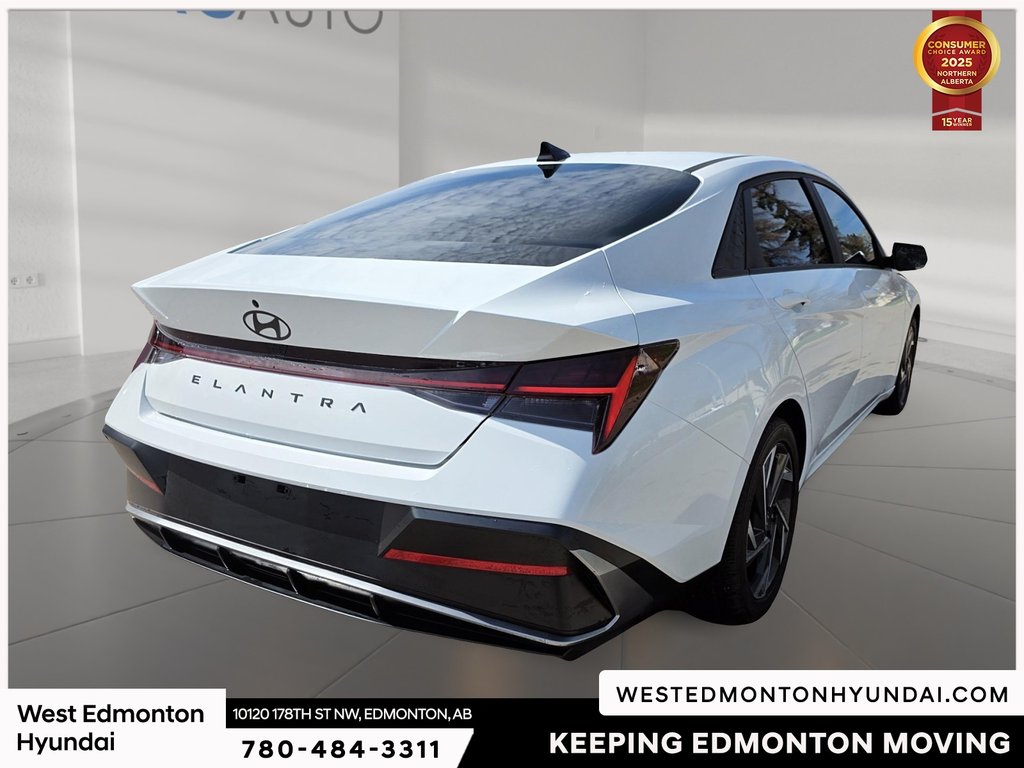 2024 Hyundai Elantra LUXURY in Edmonton, Alberta - 8 - w1024h768px