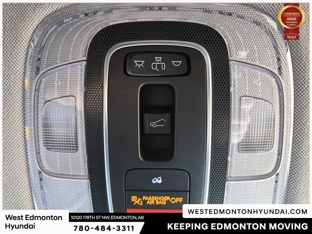 2024 Hyundai Elantra LUXURY in Edmonton, Alberta - 22 - w1024h768px