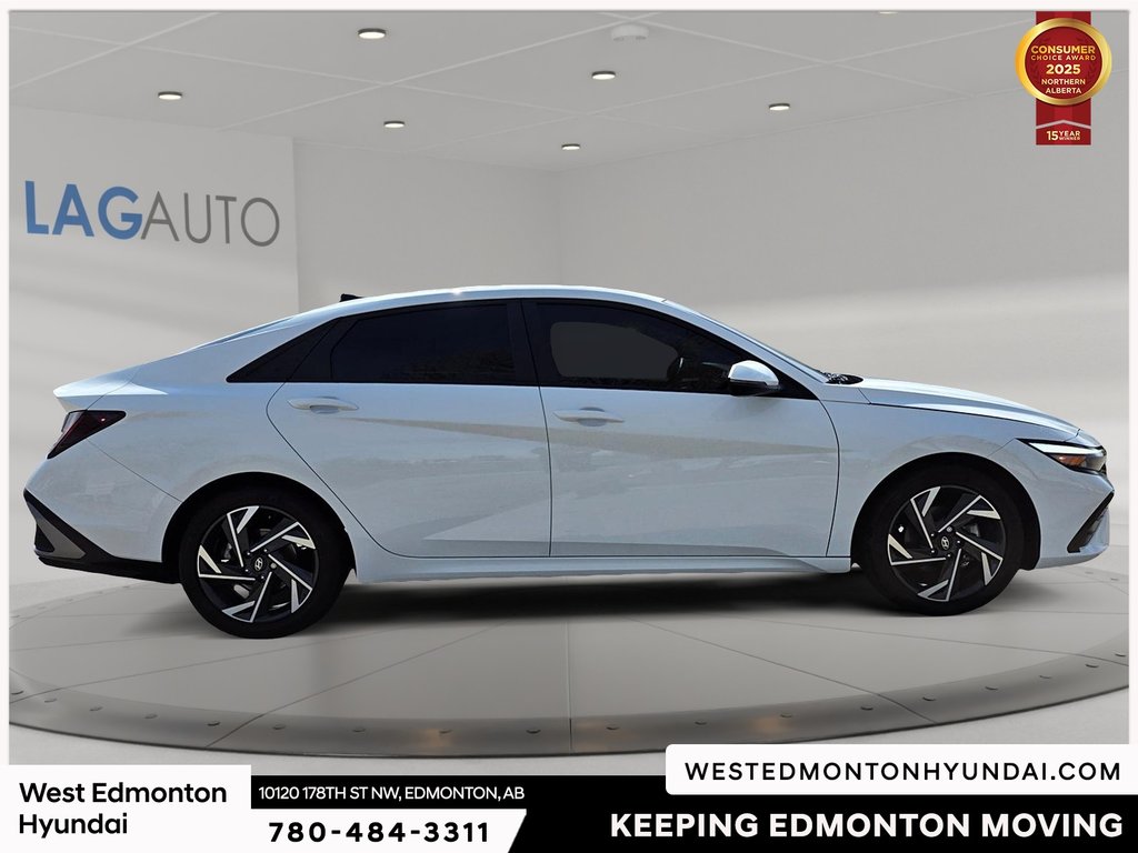 2024 Hyundai Elantra LUXURY in Edmonton, Alberta - 10 - w1024h768px