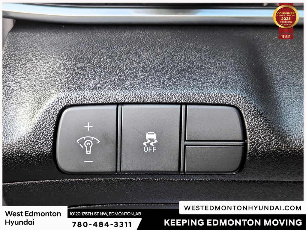 2025 Hyundai Elantra Preferred in Edmonton, Alberta - 17 - w1024h768px