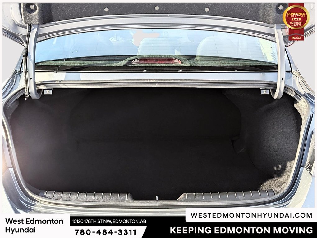 2025 Hyundai Elantra Preferred in Edmonton, Alberta - 22 - w1024h768px