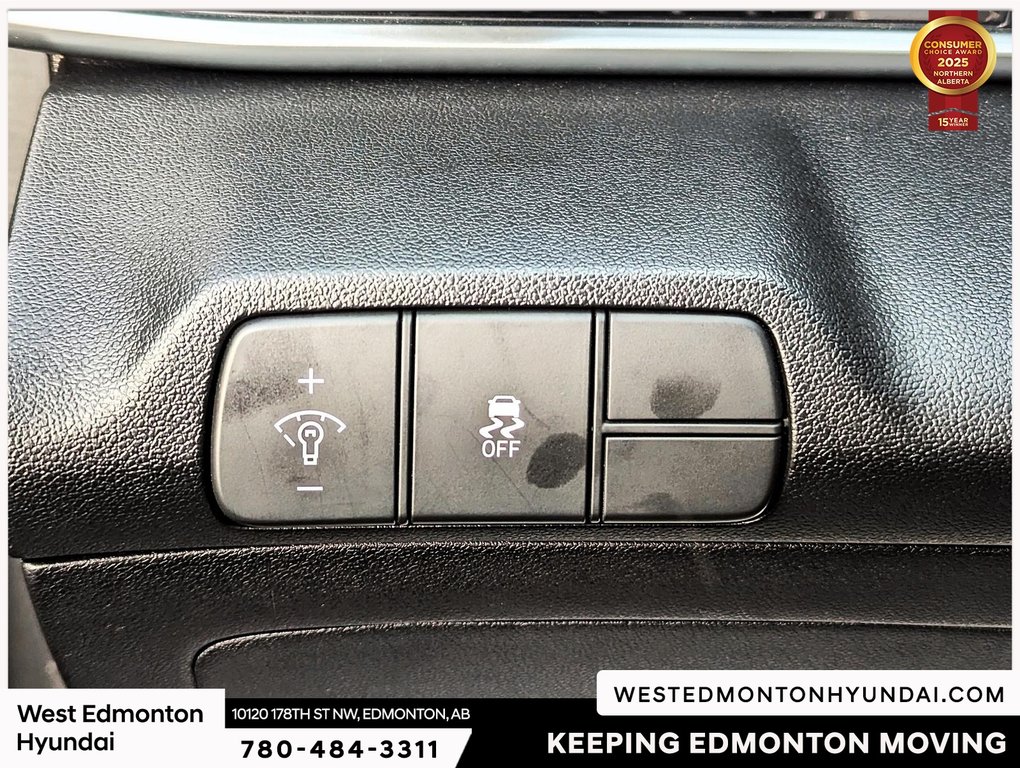 2025 Hyundai Elantra Preferred in Edmonton, Alberta - 16 - w1024h768px