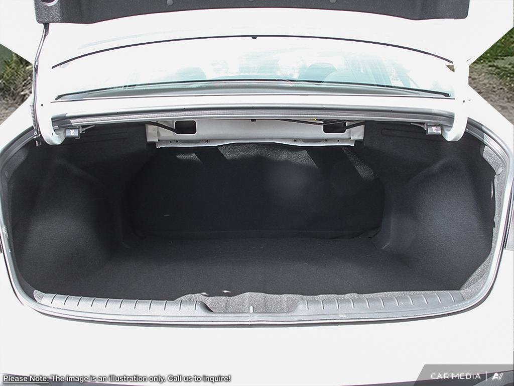 2025 Hyundai Elantra Preferred in Edmonton, Alberta - 7 - w1024h768px