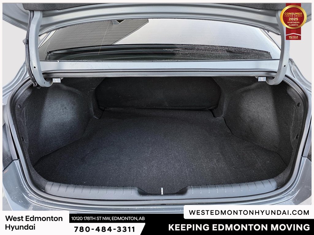 2025 Hyundai Elantra Essential in Edmonton, Alberta - 9 - w1024h768px