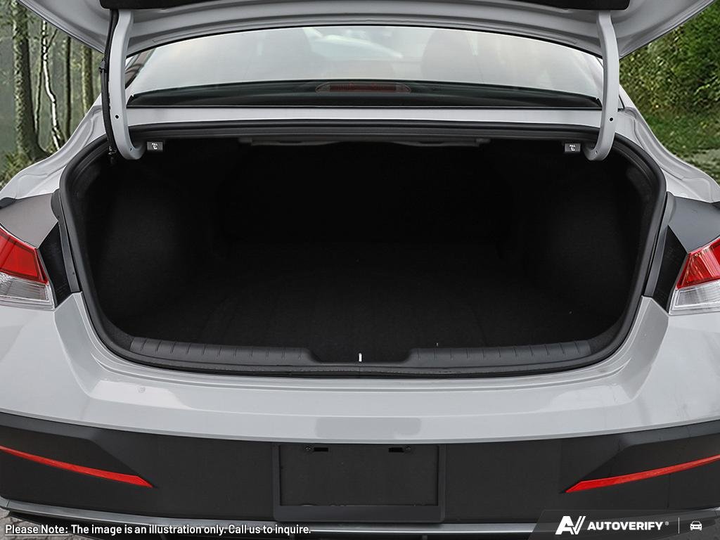2026 Hyundai Elantra Preferred with Tech Pkg in Edmonton, Alberta - 7 - w1024h768px