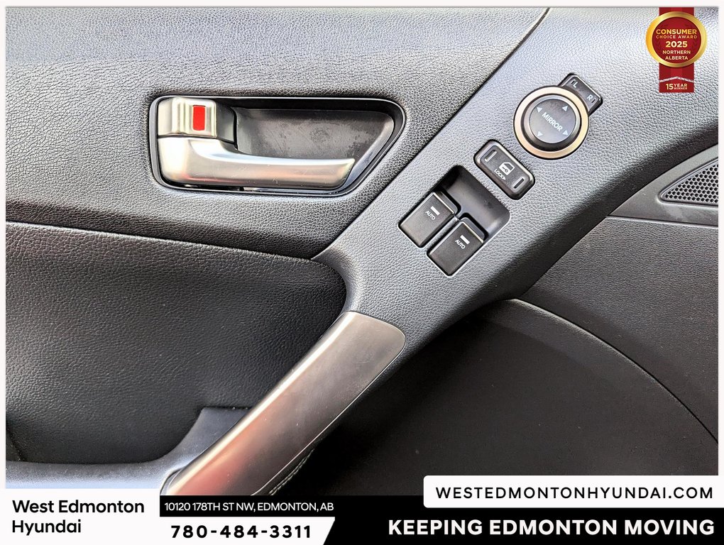 2016 Hyundai Genesis Coupe 3.8 in Edmonton, Alberta - 6 - w1024h768px