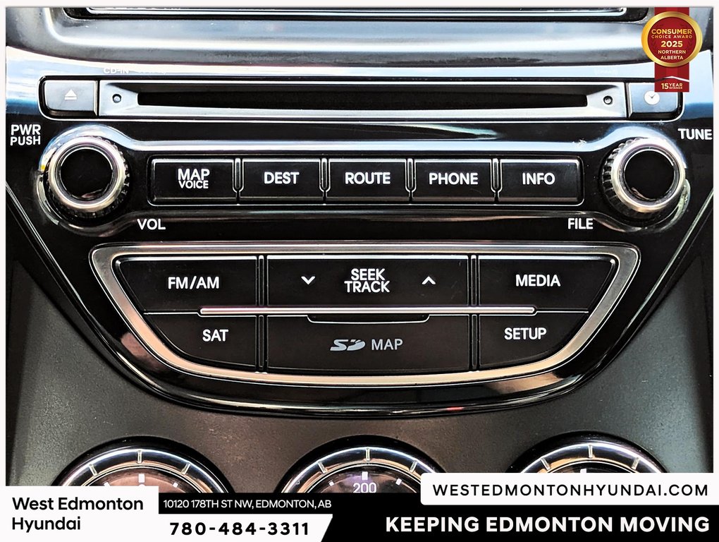 2016 Hyundai Genesis Coupe 3.8 in Edmonton, Alberta - 10 - w1024h768px