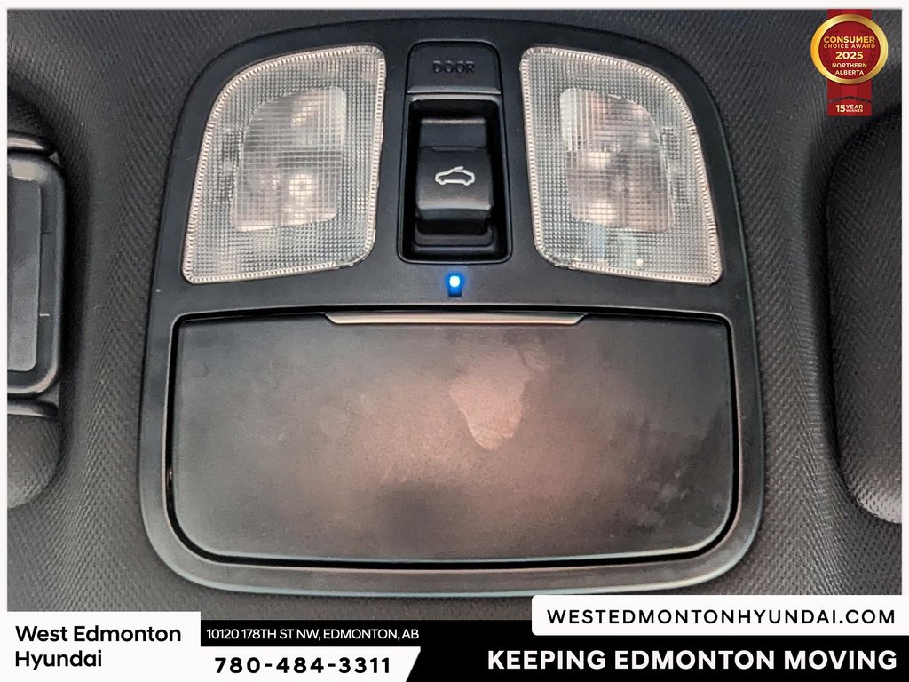 2016 Hyundai Genesis Coupe 3.8 in Edmonton, Alberta - 15 - w1024h768px