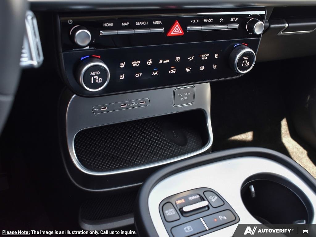 2026 Hyundai Ioniq 9 Preferred AWD with Luxury package in Edmonton, Alberta - 24 - w1024h768px