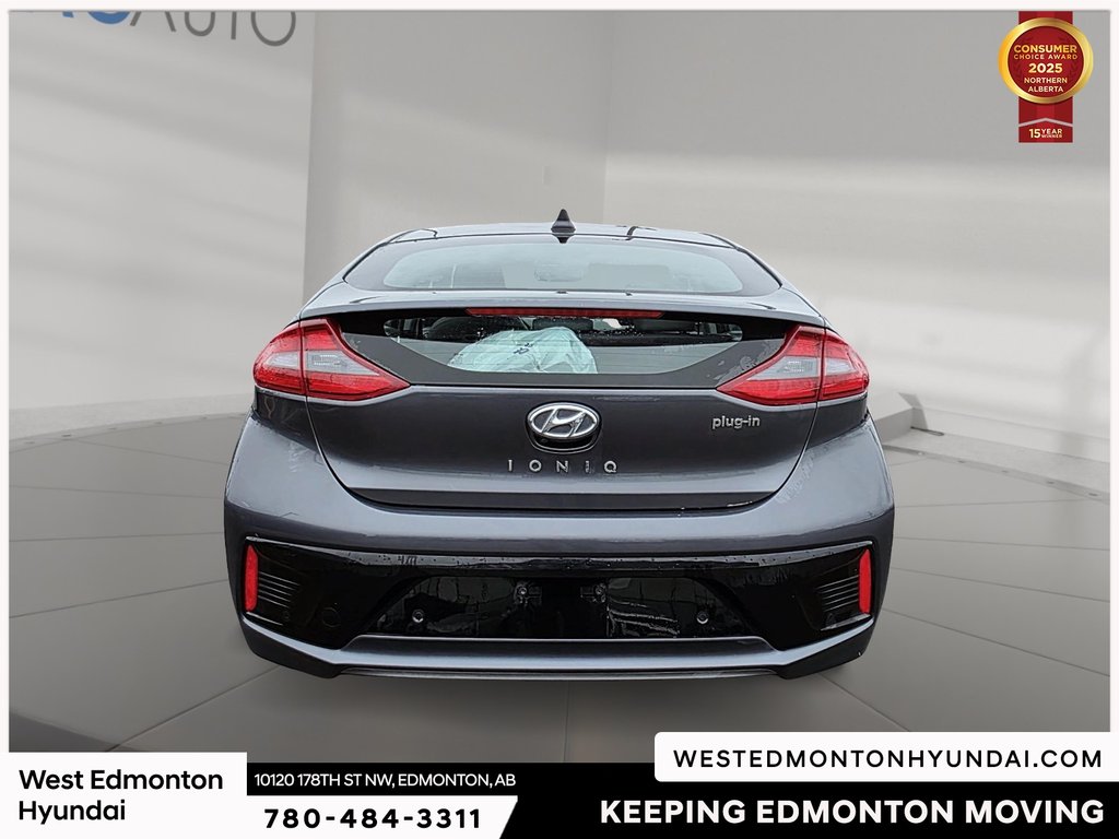 2019 Hyundai Ioniq Plug-In Hybrid Ultimate in Edmonton, Alberta - 7 - w1024h768px