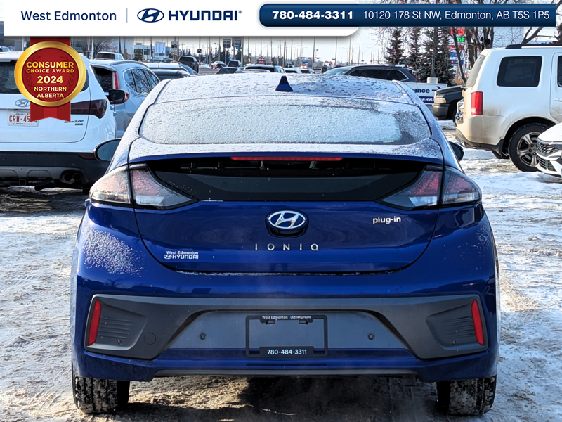 2022 Hyundai IONIQ PLUG-IN HYBRID Preferred in Edmonton, Alberta - 5 - w1024h768px