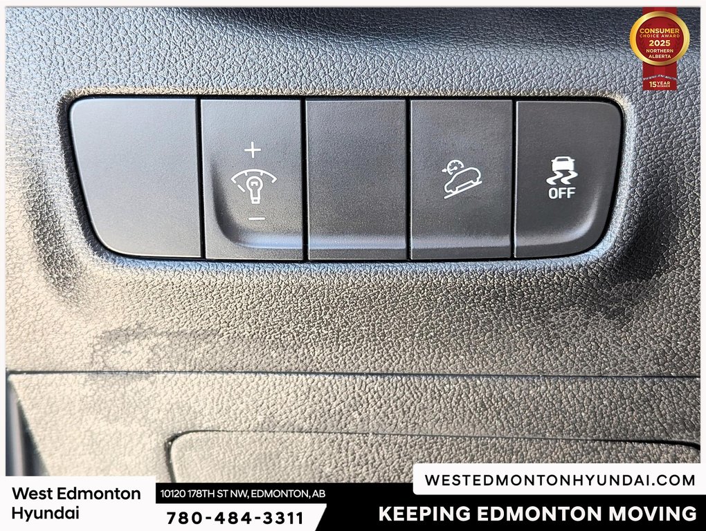 2023 Hyundai Kona Preferred in Edmonton, Alberta - 7 - w1024h768px