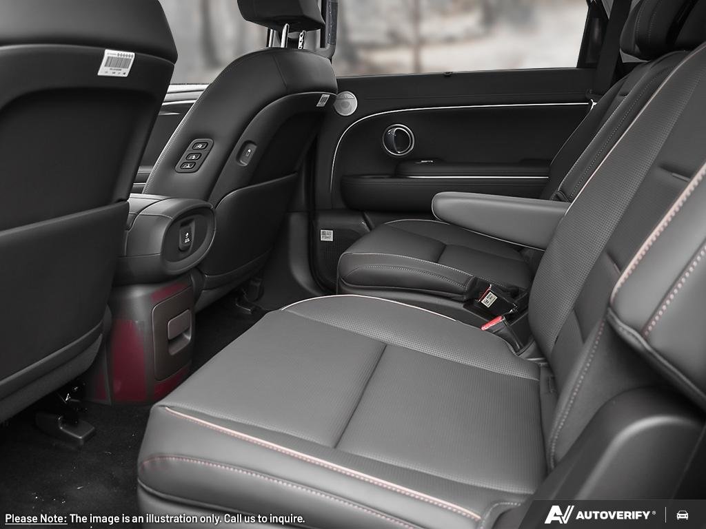 2026 Hyundai Palisade Hybrid Ultimate Calligraphy 7 Passenger in Edmonton, Alberta - 19 - w1024h768px