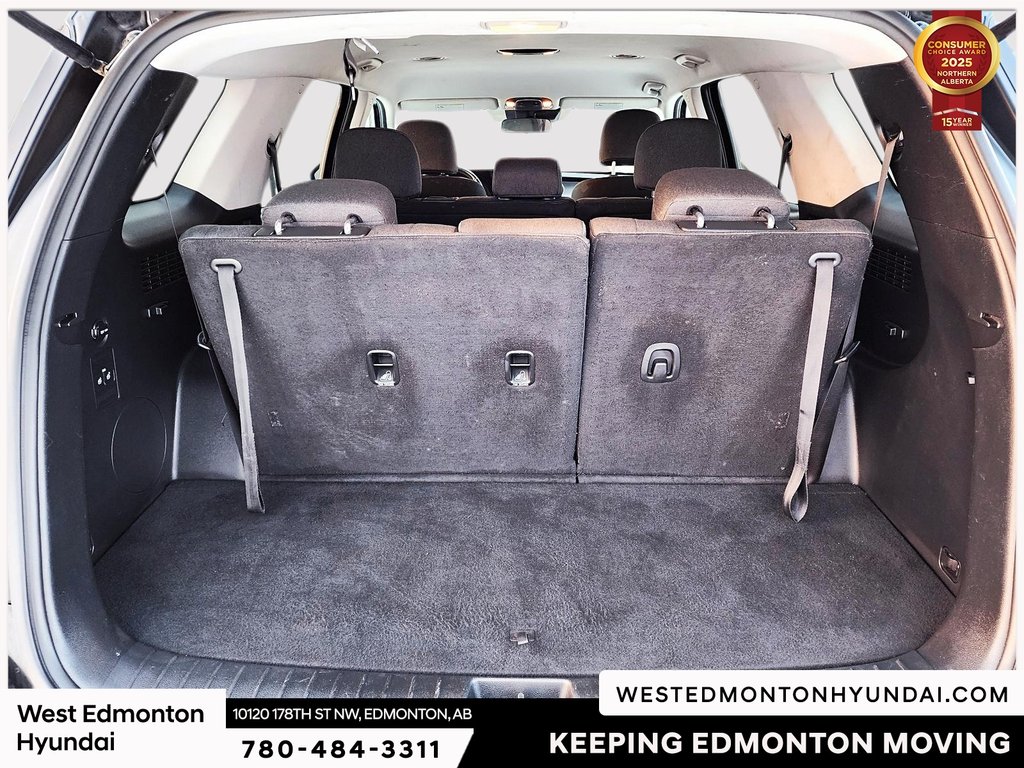 2020 Hyundai Palisade Essential in Edmonton, Alberta - 14 - w1024h768px