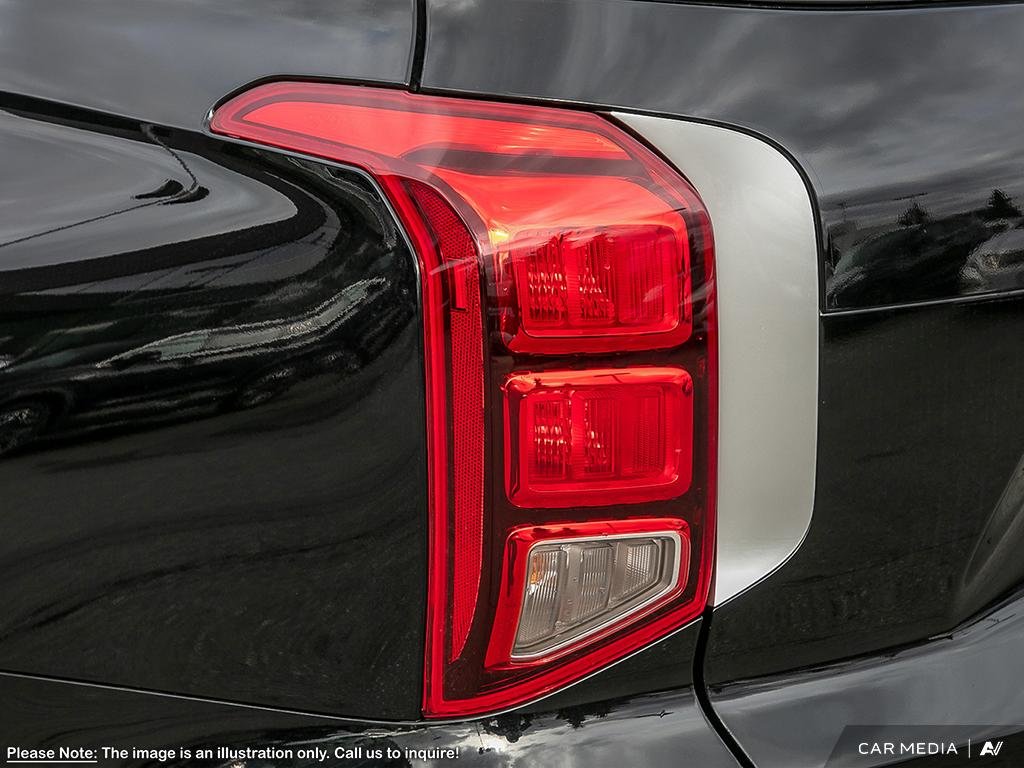 2025 Hyundai Palisade Preferred in Edmonton, Alberta - 10 - w1024h768px