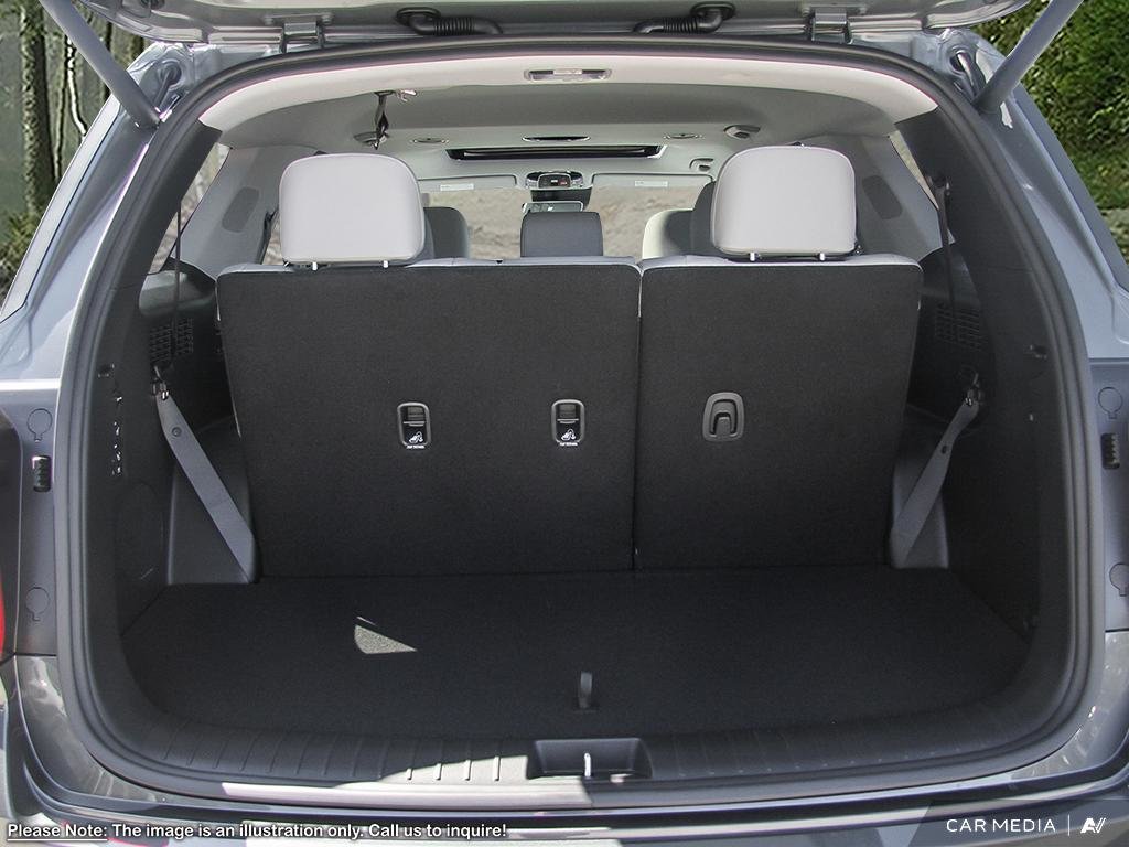 2025 Hyundai Palisade Urban 8 Passenger in Edmonton, Alberta - 7 - w1024h768px