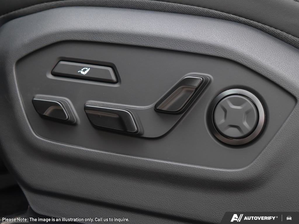 2026 Hyundai Santa Fe Hybrid Ultimate Calligraphy in Edmonton, Alberta - 25 - w1024h768px