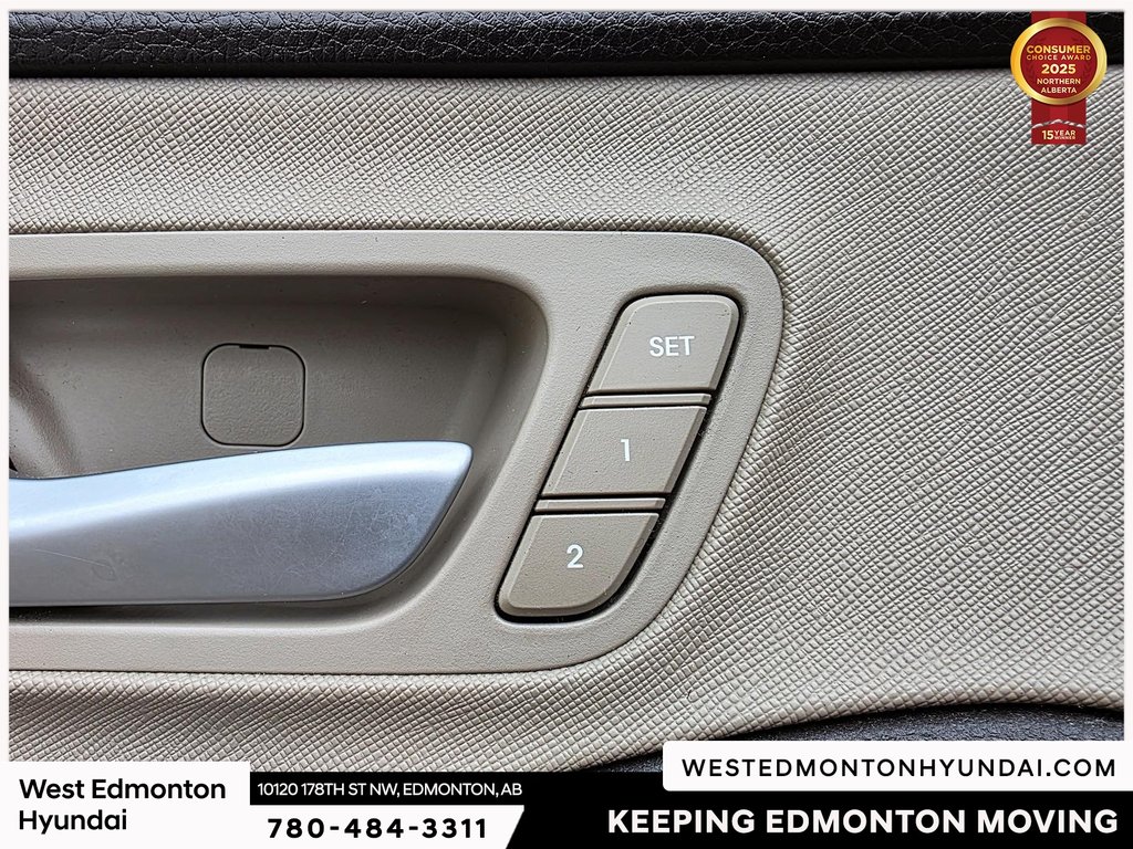 2016 Hyundai Santa Fe Sport 2.4 Luxury in Edmonton, Alberta - 14 - w1024h768px