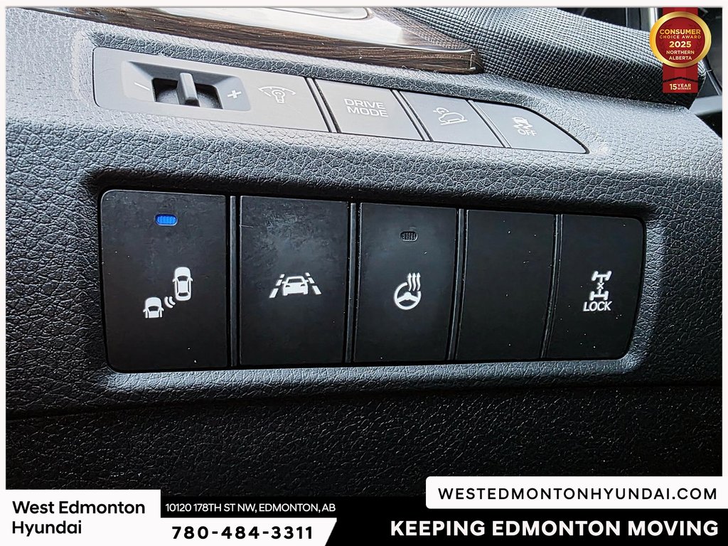 2017 Hyundai Santa Fe Sport 2.0T Ultimate in Edmonton, Alberta - 12 - w1024h768px