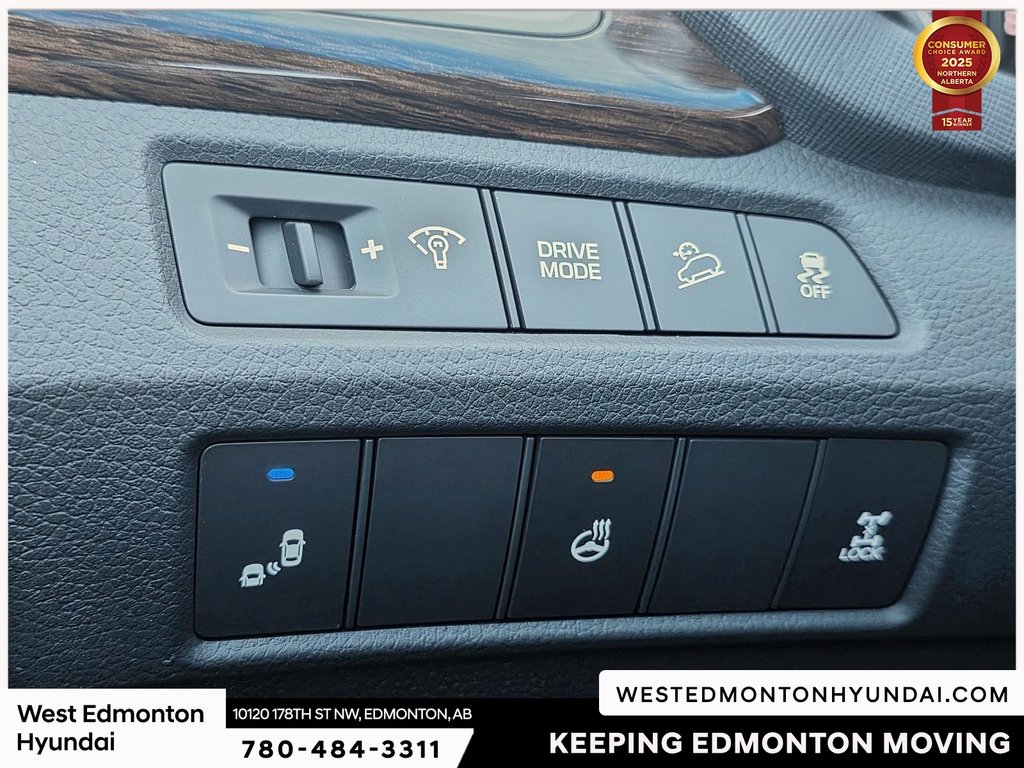2018 Hyundai Santa Fe Sport 2.0T Limited in Edmonton, Alberta - 15 - w1024h768px