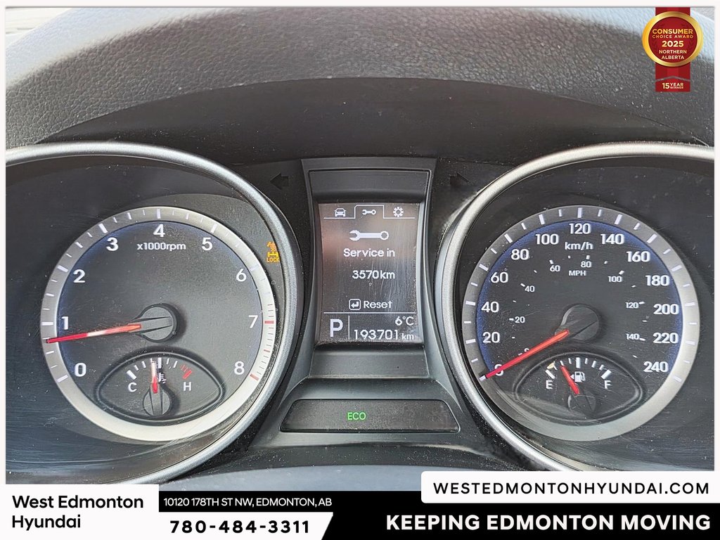 2015 Hyundai Santa Fe XL Premium in Edmonton, Alberta - 13 - w1024h768px