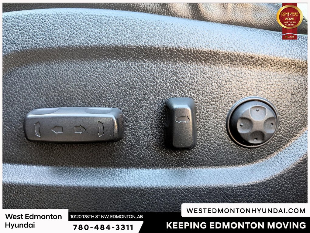 2017 Hyundai Santa Fe XL Premium in Edmonton, Alberta - 18 - w1024h768px