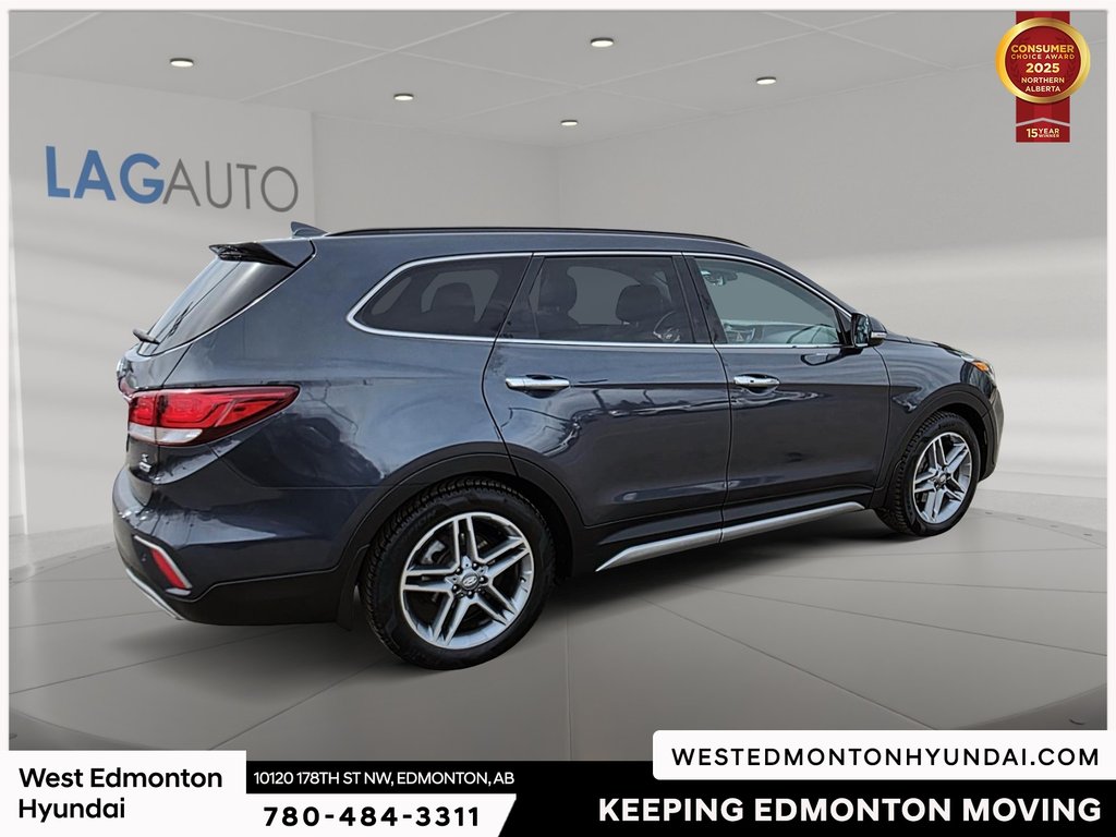2017 Hyundai Santa Fe XL Limited in Edmonton, Alberta - 10 - w1024h768px