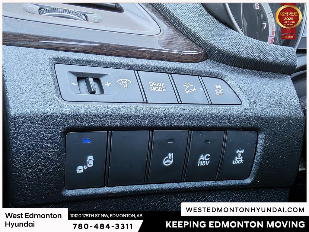 2017 Hyundai Santa Fe XL Luxury in Edmonton, Alberta - 7 - w1024h768px