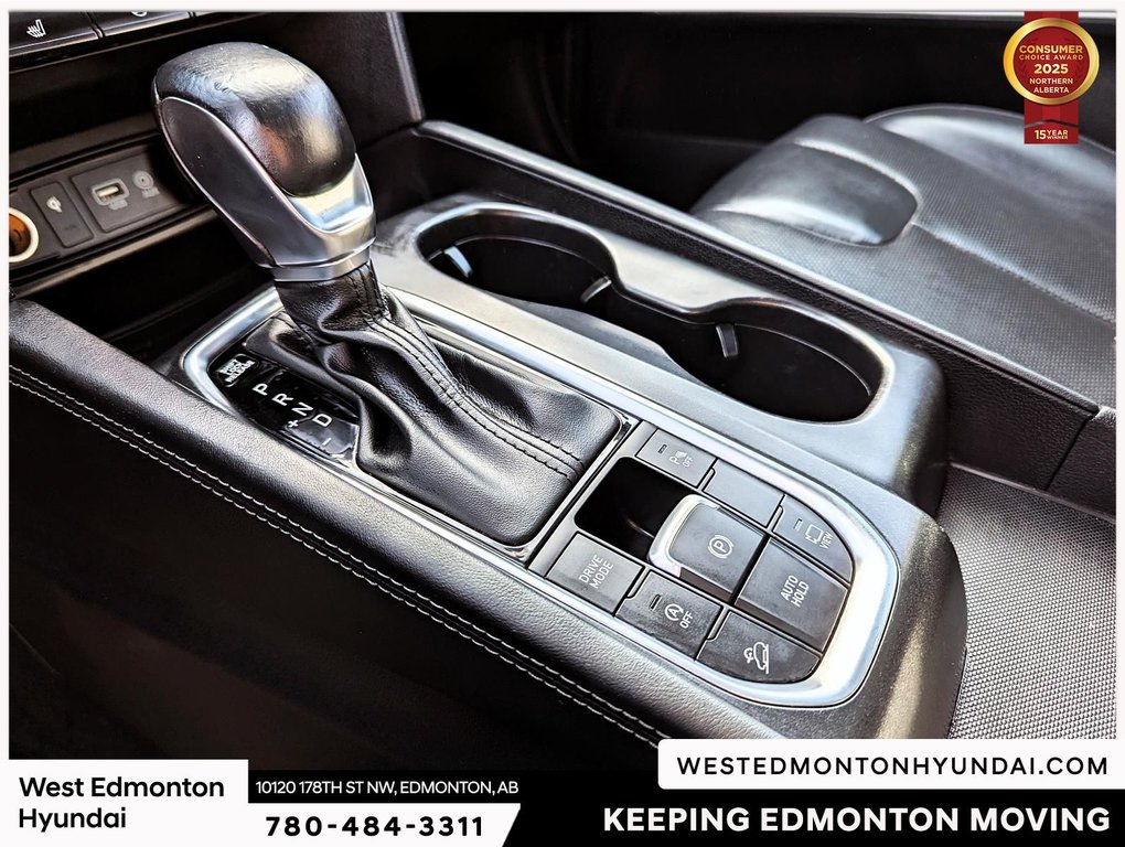 2020 Hyundai Santa Fe Ultimate in Edmonton, Alberta - 14 - w1024h768px
