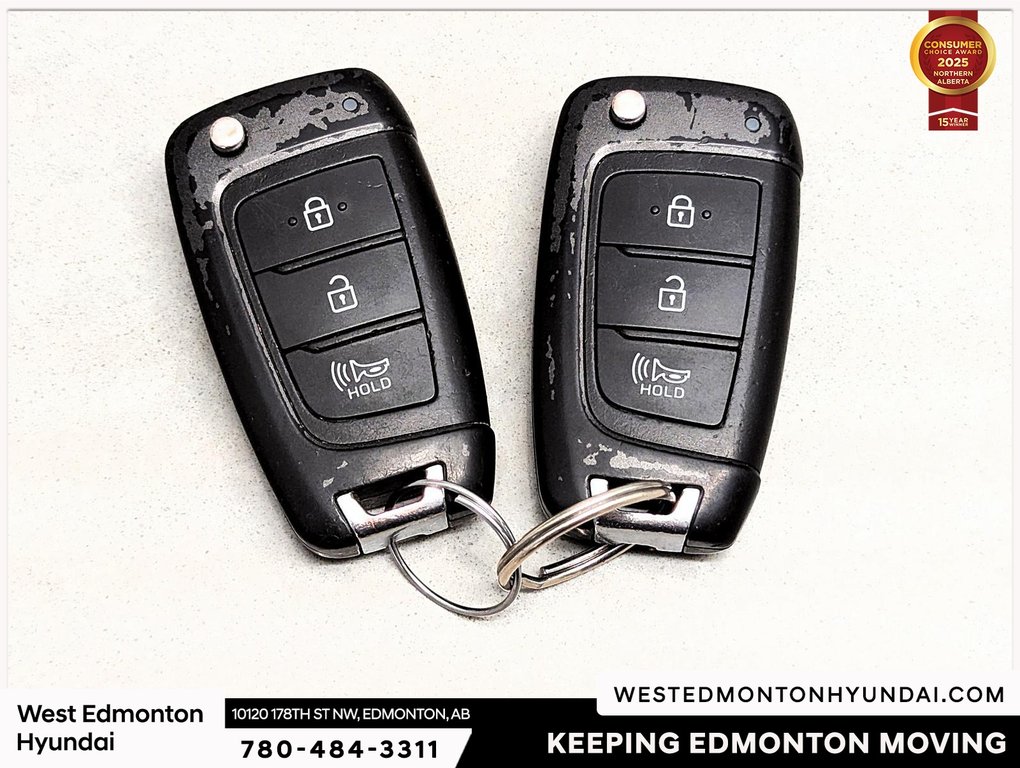 2020 Hyundai Santa Fe Essential in Edmonton, Alberta - 7 - w1024h768px