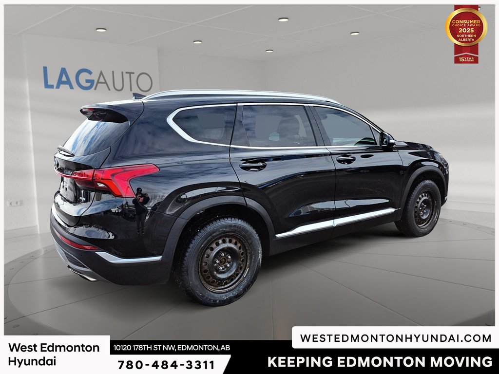2021 Hyundai Santa Fe Preferred in Edmonton, Alberta - 9 - w1024h768px