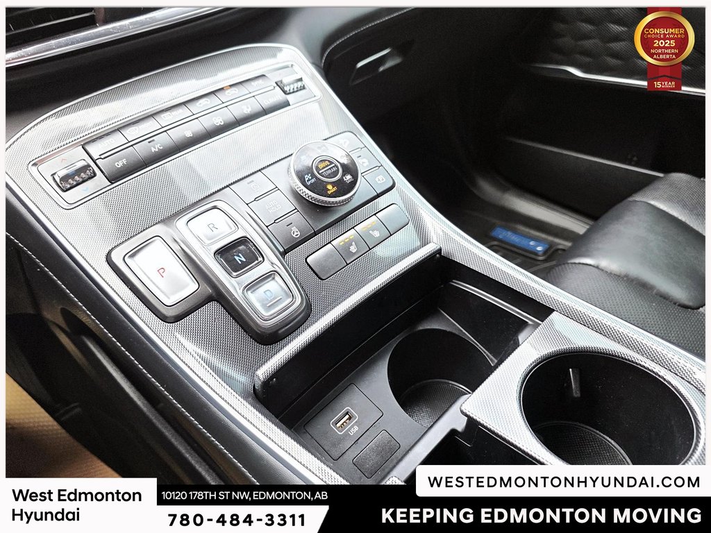 2021 Hyundai Santa Fe Preferred in Edmonton, Alberta - 22 - w1024h768px