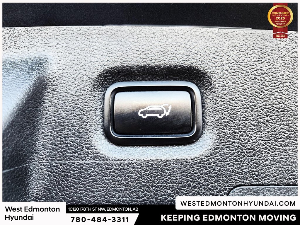 2022 Hyundai Santa Fe Ultimate in Edmonton, Alberta - 15 - w1024h768px