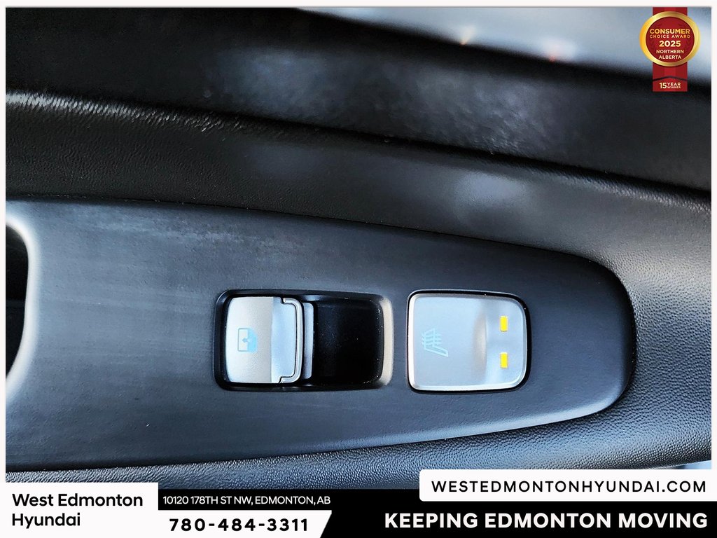 2022 Hyundai Santa Fe Ultimate in Edmonton, Alberta - 16 - w1024h768px