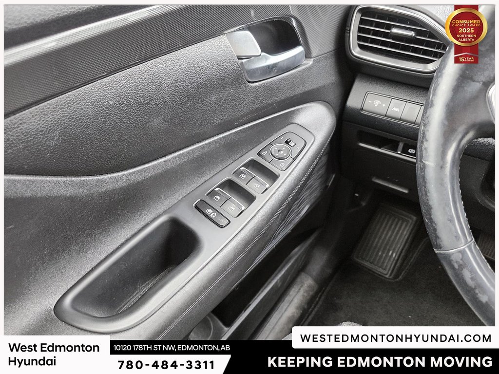 2022 Hyundai Santa Fe Preferred in Edmonton, Alberta - 18 - w1024h768px