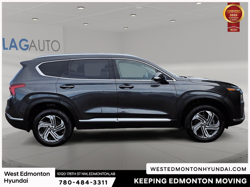 2022 Hyundai Santa Fe Preferred in Edmonton, Alberta - 10 - w1024h768px
