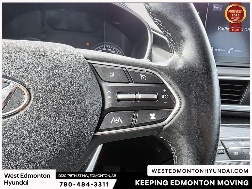 2022 Hyundai Santa Fe Preferred in Edmonton, Alberta - 15 - w1024h768px